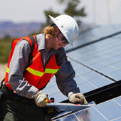 Vykupujeme přebytky elektřiny z fotovoltaiky za 1 300 Kč/MWh